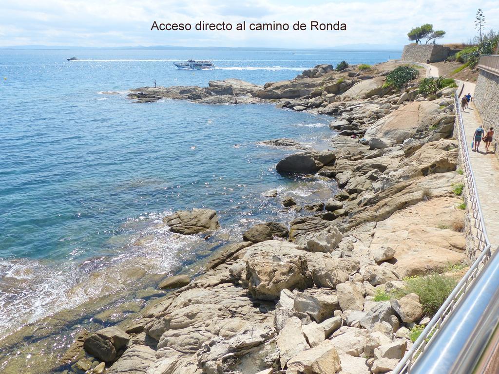 דירות Roses Sobre El Mar חדר תמונה